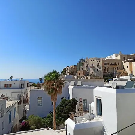 Elizabeth's Small Apartment Naxos City